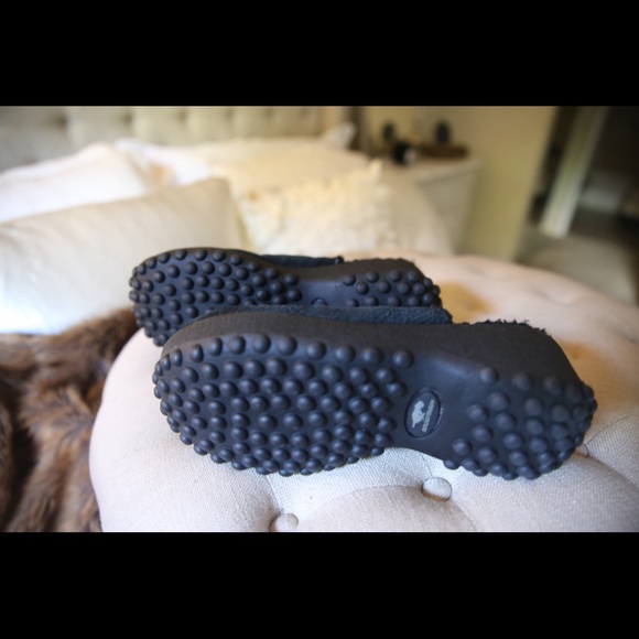 fran nubuck black clogs